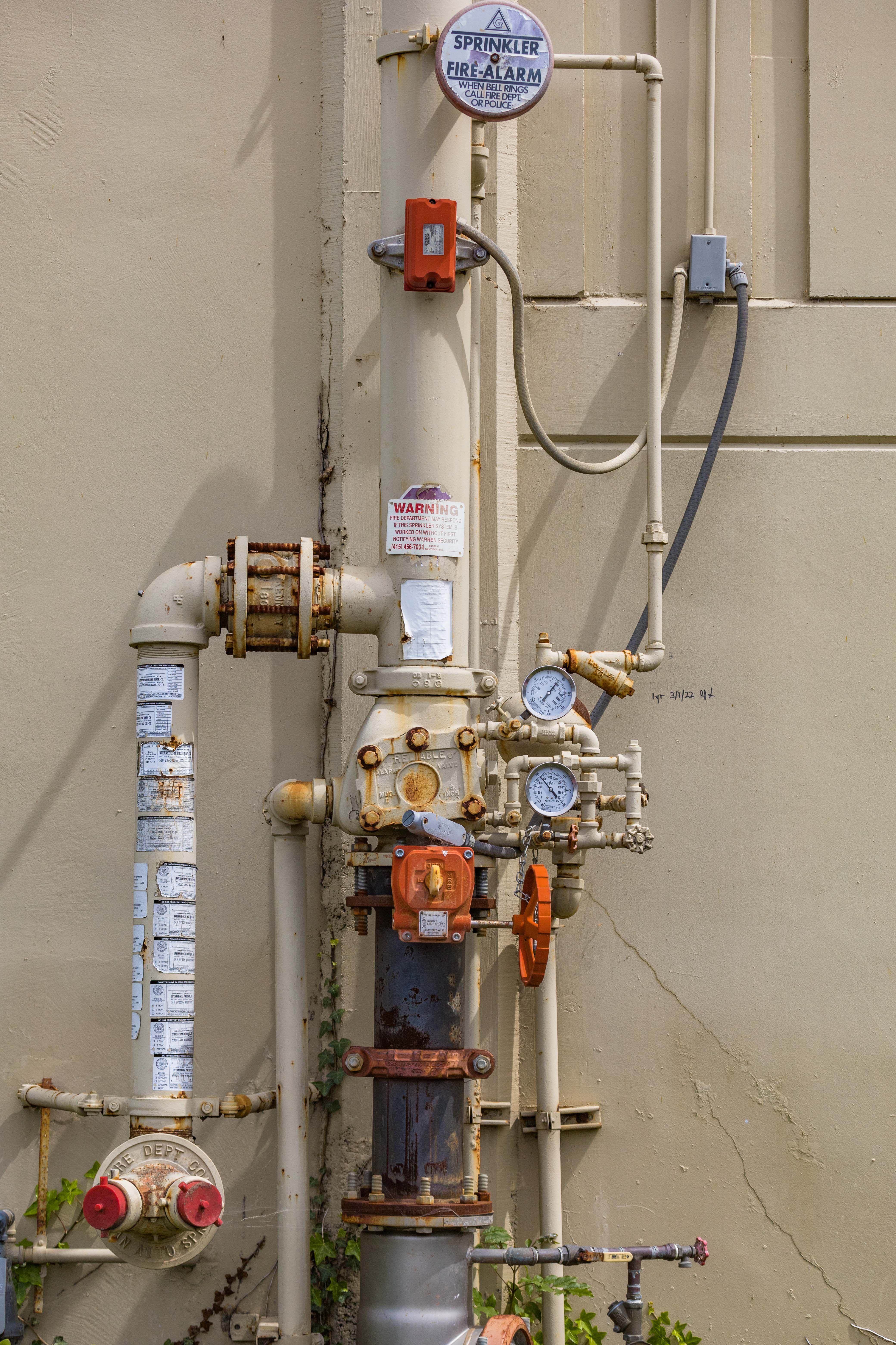 Fire sprinkler and alarm installation by PT Teknologi Proteksi Api